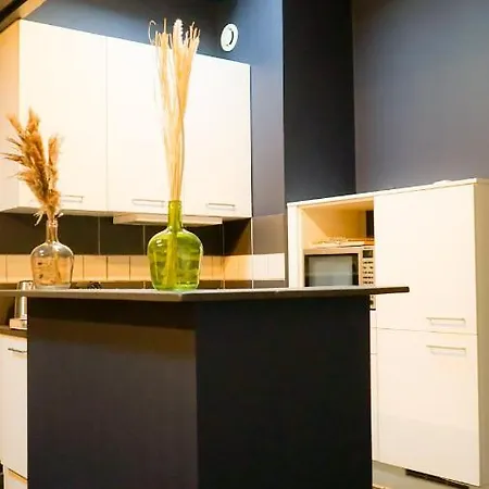 Appartement Tropez' - Hyper Centre - Parking *