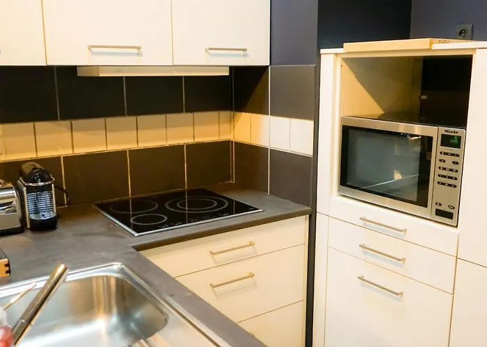 Tropez' - Hyper Centre - Parking アパート *